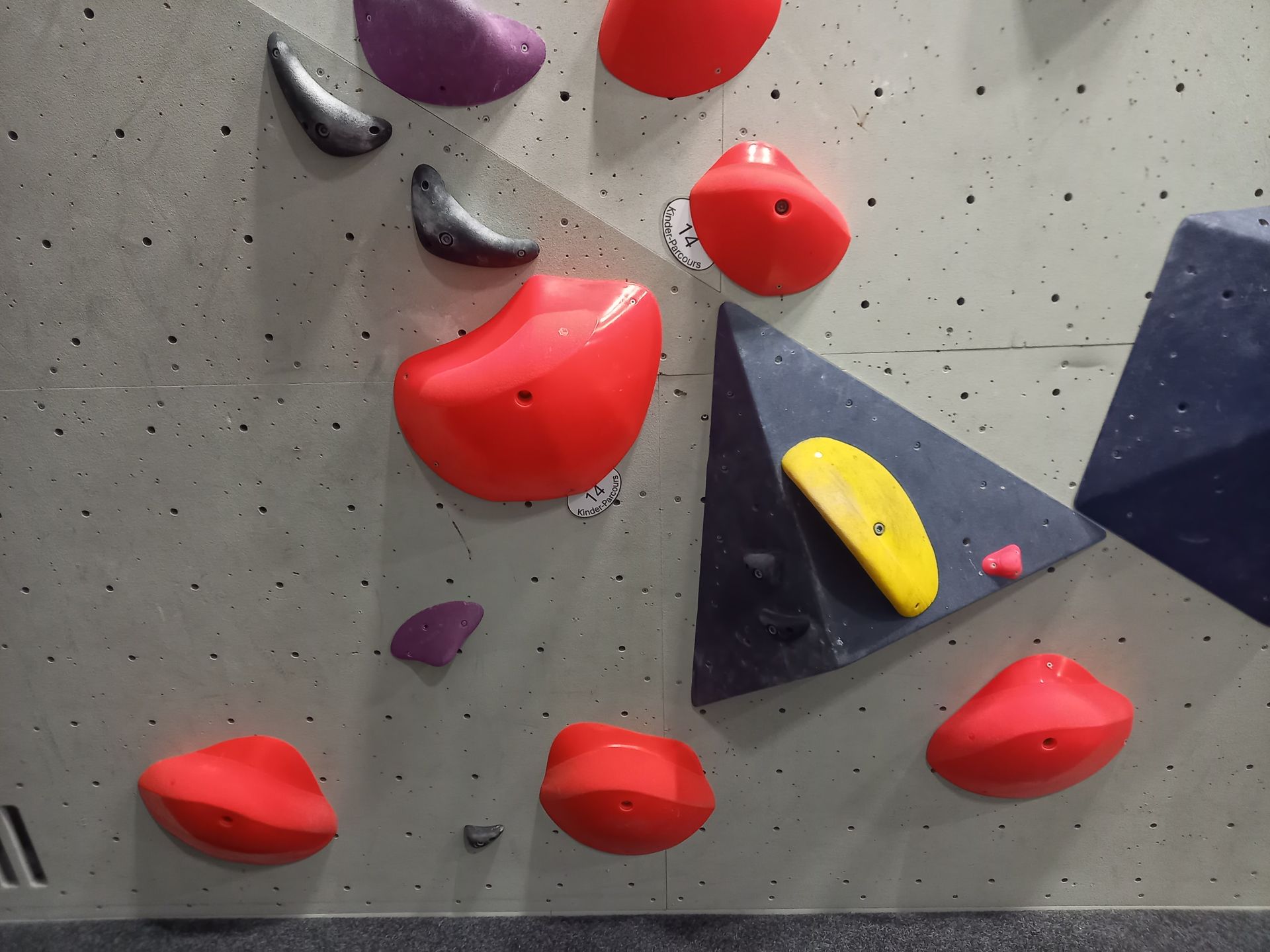 New School Bouldern